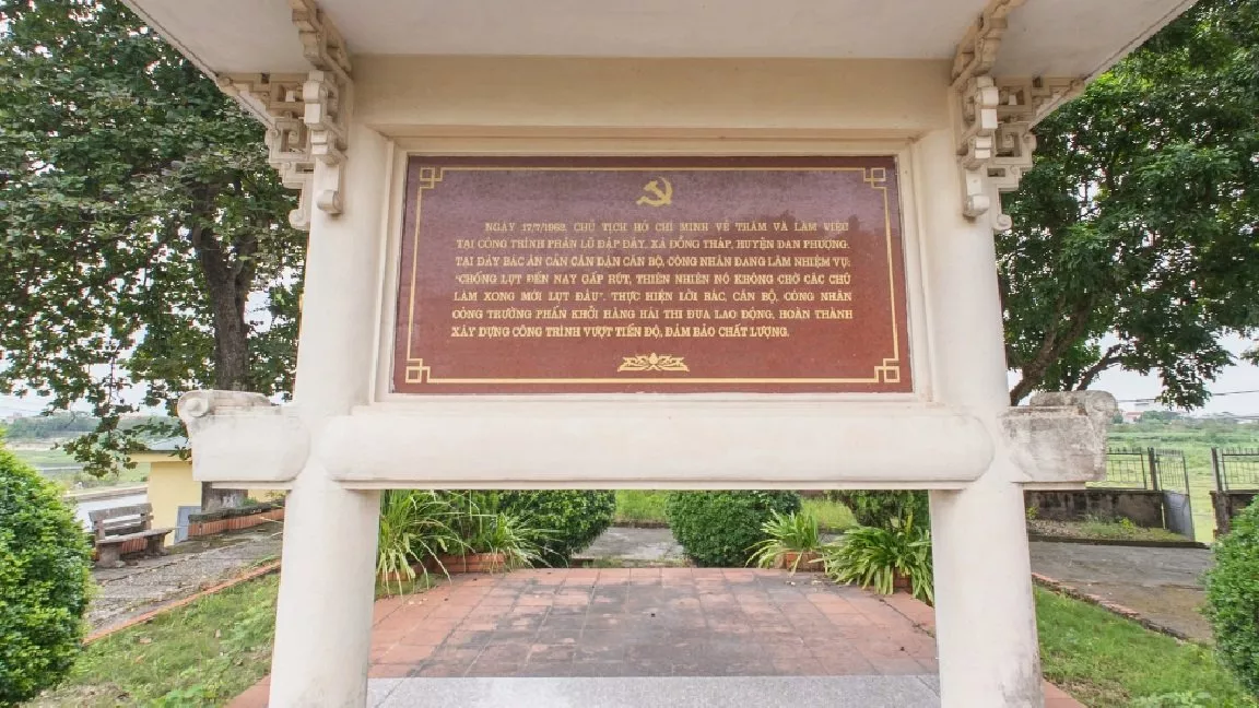 Địa điểm lưu niệm tại Đập Máy (Đồng Tháp) 