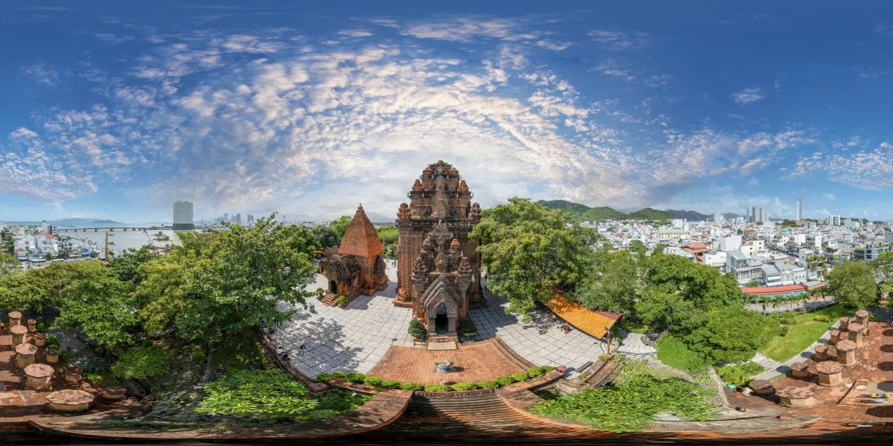 Tháp Bà PONAGAR